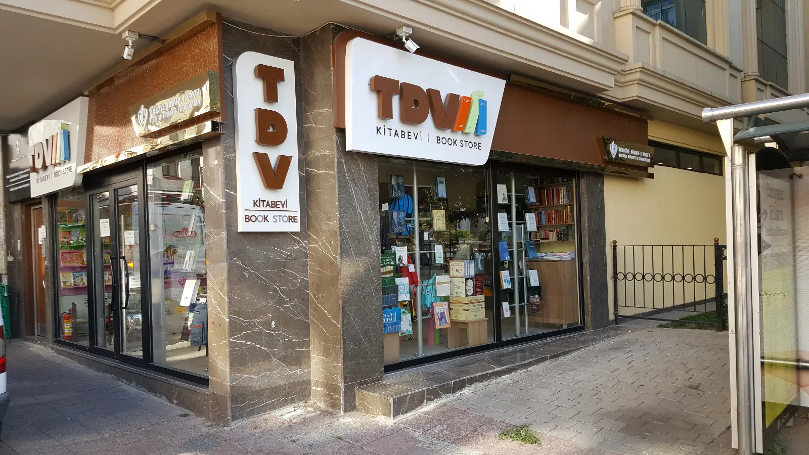Stanbul-Fatih-Kitabevi-Foto-11